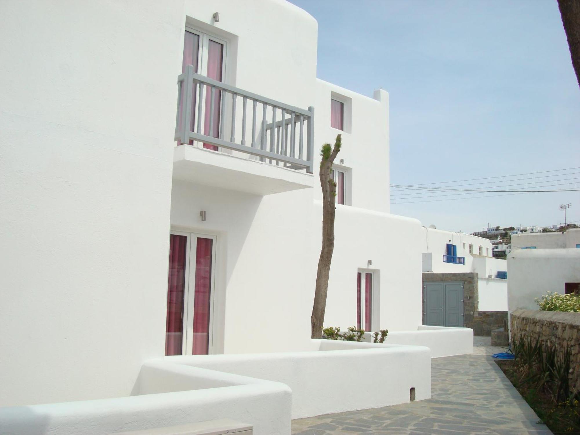 Elena Studios & Suites Ornos  Exteriér fotografie