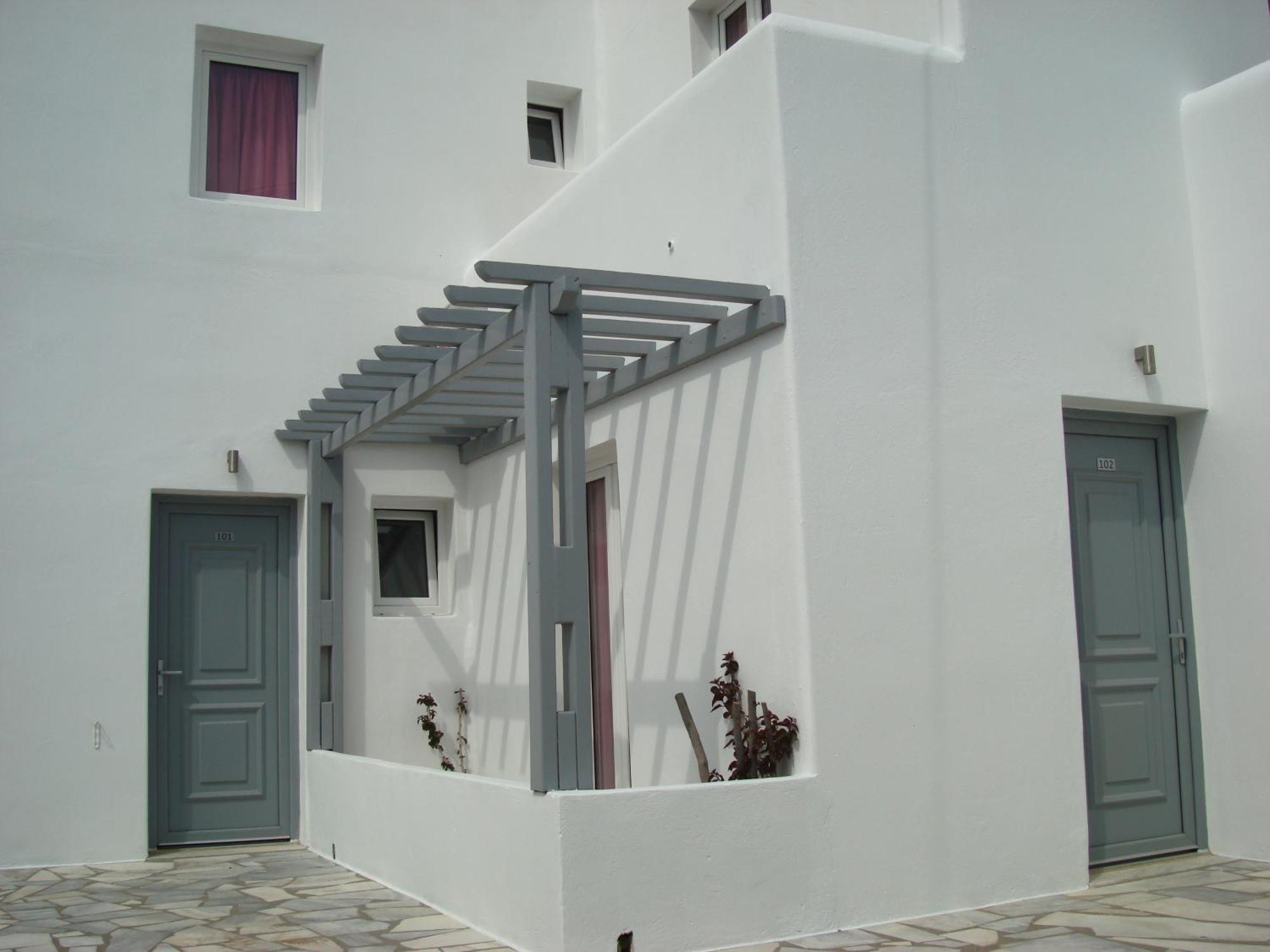 Elena Studios & Suites Ornos  Exteriér fotografie